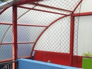Proteja a fachada do seu prédio com redes discretas em Manaus