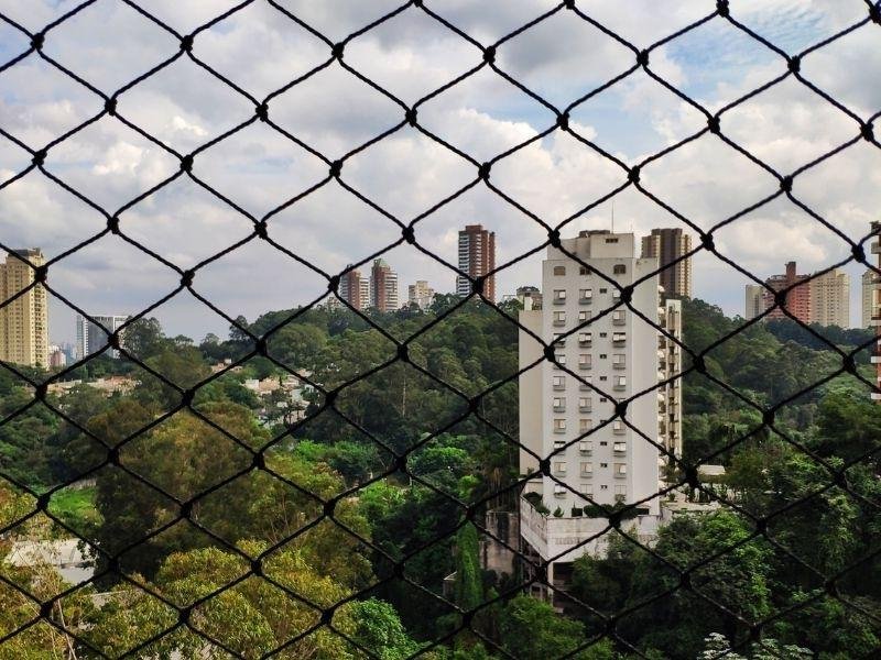 Garanta a segurança de animais com tela de proteção em Iranduba