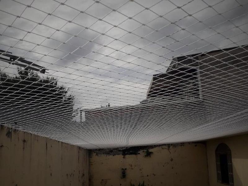 Garanta a segurança de crianças com tela de proteção em Manaus